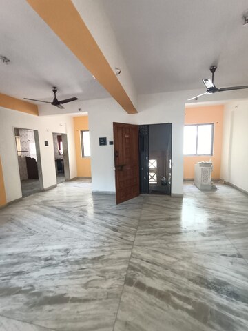 Room in 3 BHK Apartment at Seawoods – for Rent
