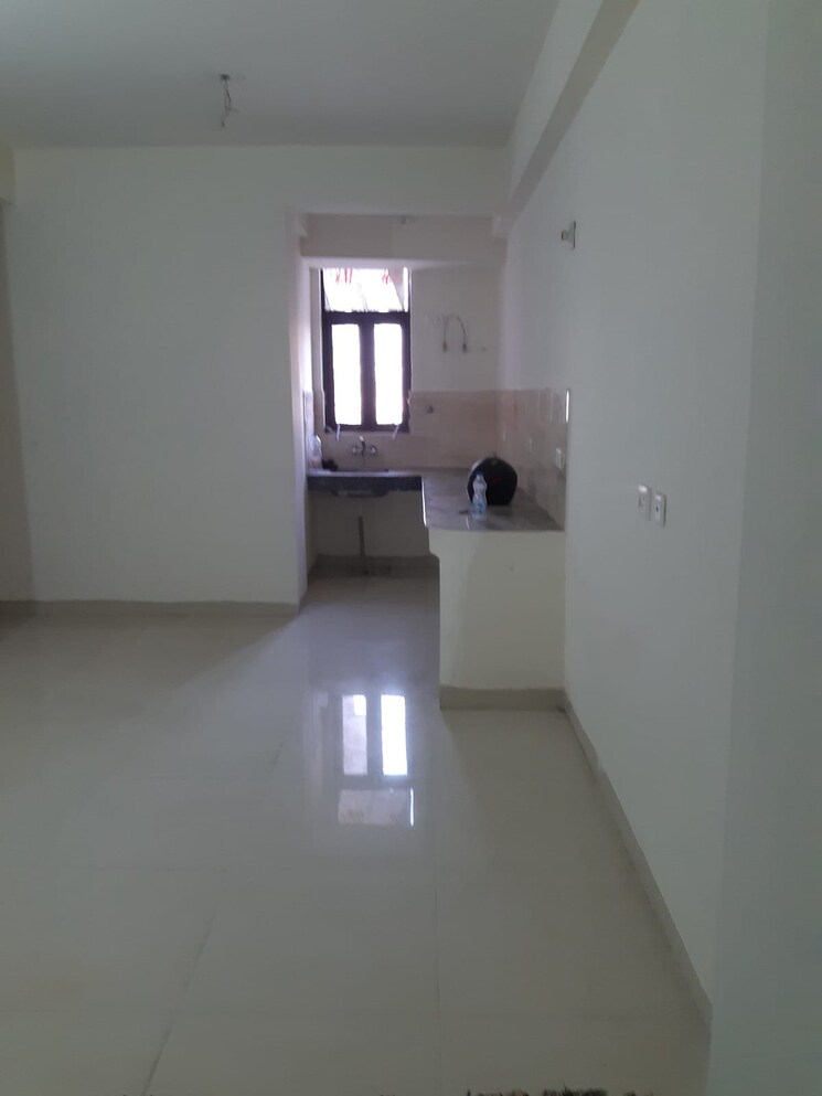 Room, amolik-heights 3 Bedroom 745 Sq.Ft. Apartment In Sector 88 Faridabad 8243354