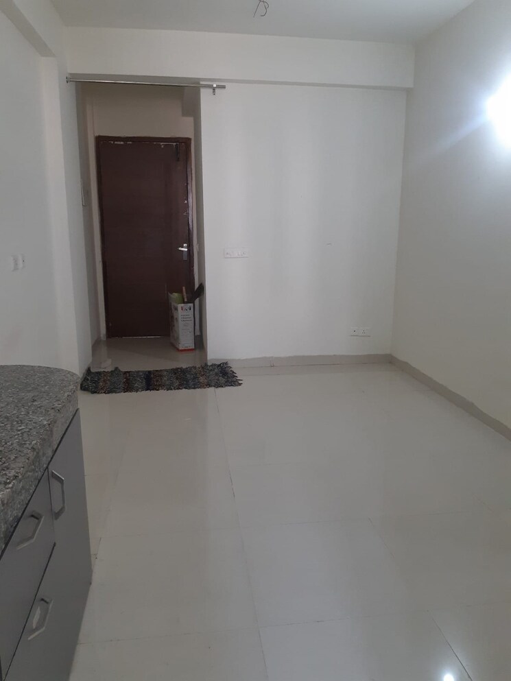 Room, amolik-heights 3 Bedroom 745 Sq.Ft. Apartment In Sector 88 Faridabad 8243354