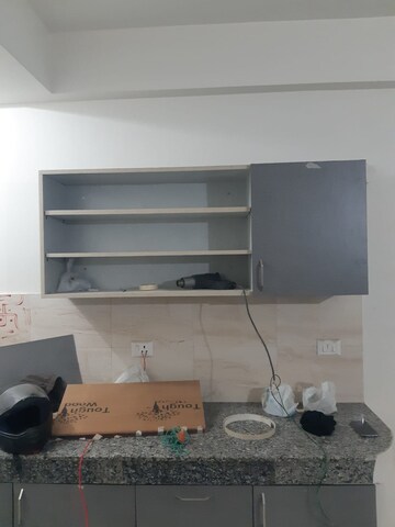 Furnished Amenities in 3 BHK Apartment at Amolik Heights, Sector 88 – for Sale
