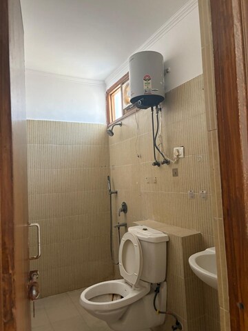 Bathroom in 2.5 BHK Apartment at Amrapali Leisure Park, Amrapali Leisure Valley – for Sale