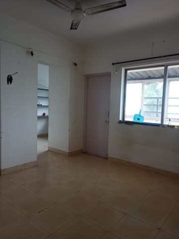 Room in 2 BHK Apartment at Ganga Sarovar, Wadgaon Sheri – for Rent