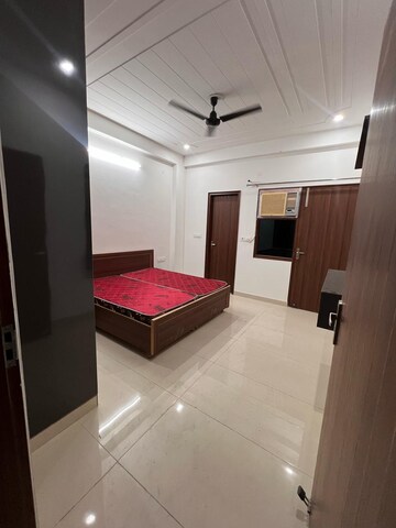 Kitchen in 3 BHK Apartment at Sector 46 – for Rent