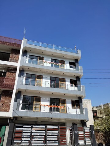 3 BHK Builder Floor – Exterior View View at Sector 52 - for Rent
