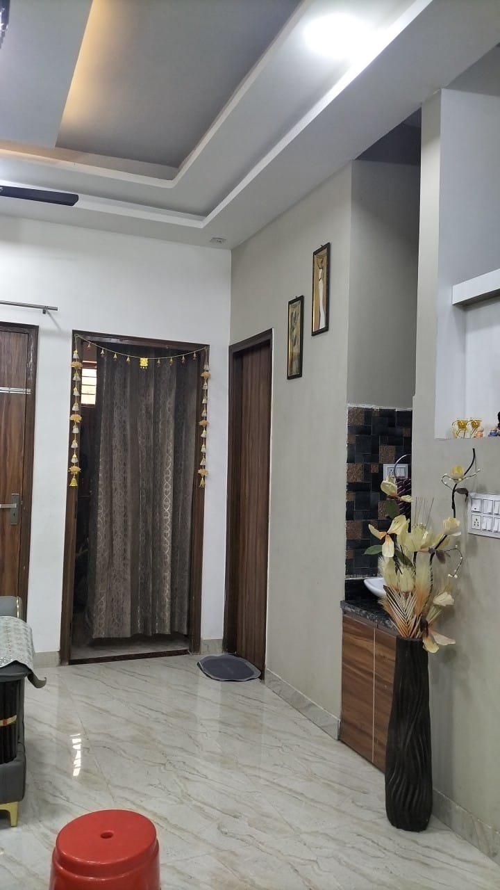 3 BHK + Extra Room Builder Floor For Sale in Saraswati Lock 