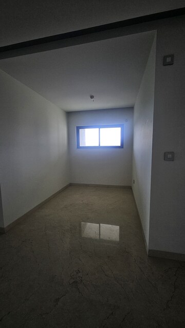 Room in 4 BHK Apartment at Aparna One, Shaikpet – for Sale