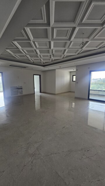 Room in 4 BHK Apartment at Aparna One, Shaikpet – for Sale