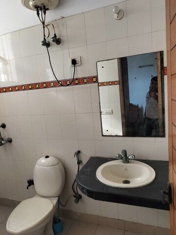 Bathroom in 2.5 BHK Apartment at Amrapali Leisure Park, Amrapali Leisure Valley – for Sale