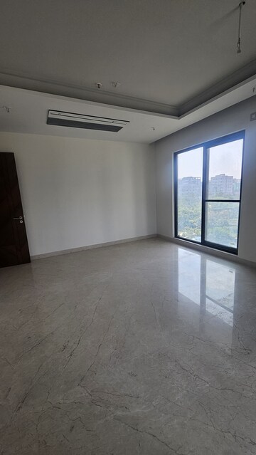 Room in 4 BHK Apartment at Aparna One, Shaikpet – for Sale