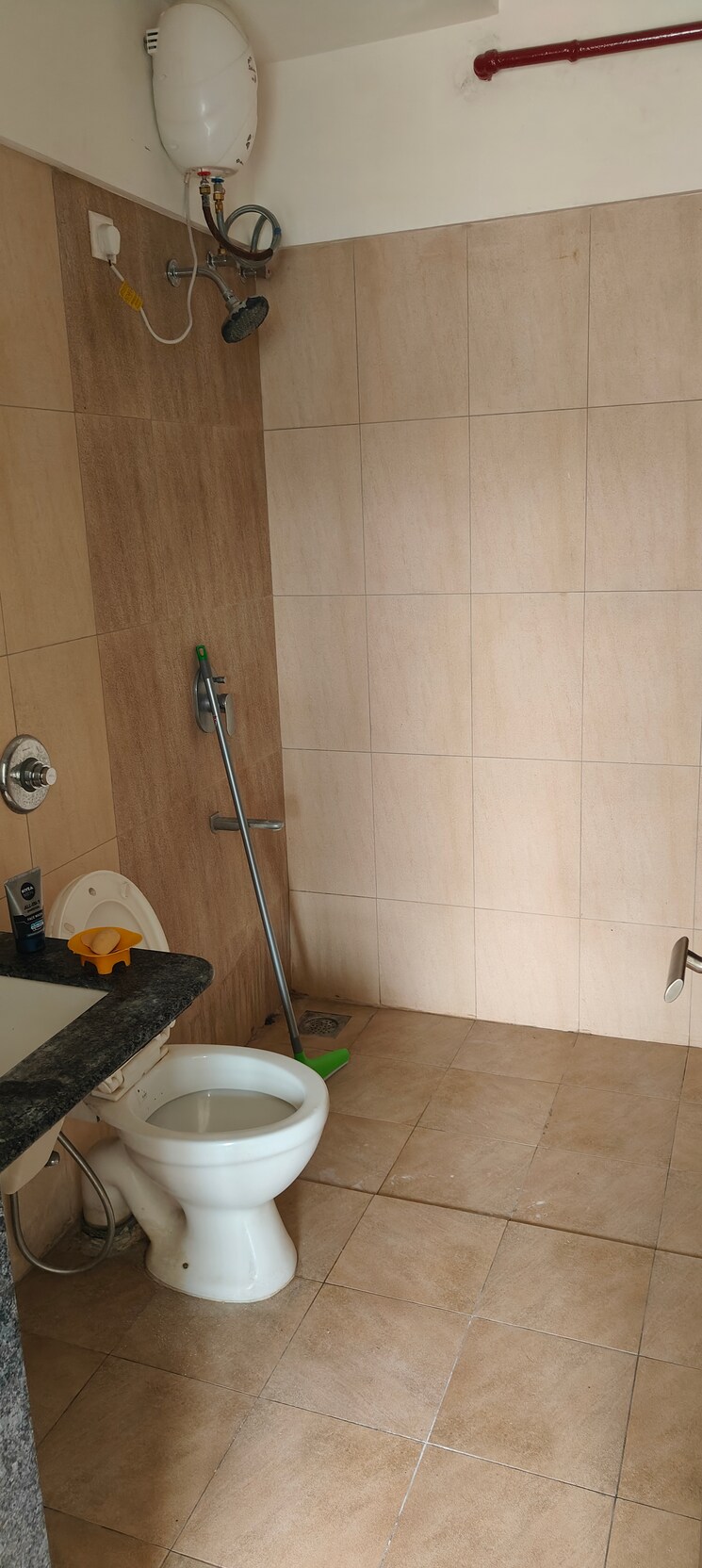 Bathroom, gera-adara 2 Bedroom 700 Sq.Ft. Apartment In Hinjewadi Pune 8243644