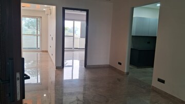 Room in 3 BHK Apartment at Sector 25 – for Rent