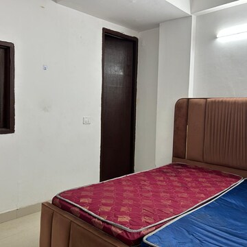 Bedroom in 1 BHK Apartment at Neb Sarai – for Rent