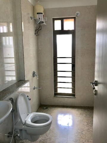 Bathroom in 2 BHK Apartment at Sheth Vasant Oasis, Andheri East – for Rent