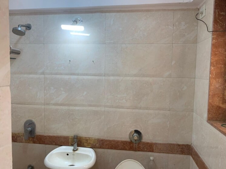 Bathroom, raja-shri-sapta-ratna-chs 3 Bedroom 900 Sq.Ft. Apartment In Sunder Nagar Mumbai 8243768