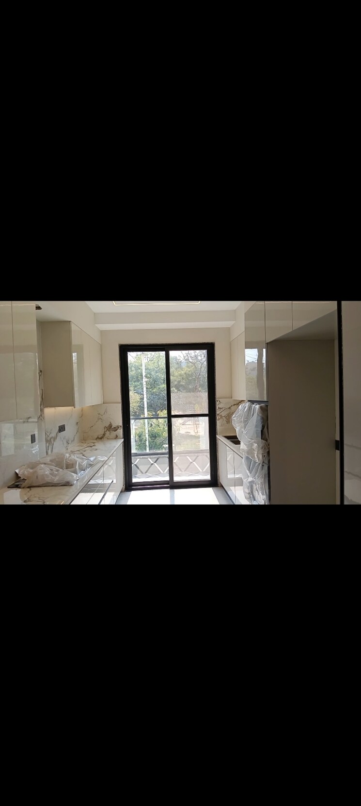 Kitchen, ansal-api-esencia 3.5 Bedroom 2700 Sq.Ft. Builder Floor In Sector 67 Gurgaon 8243829