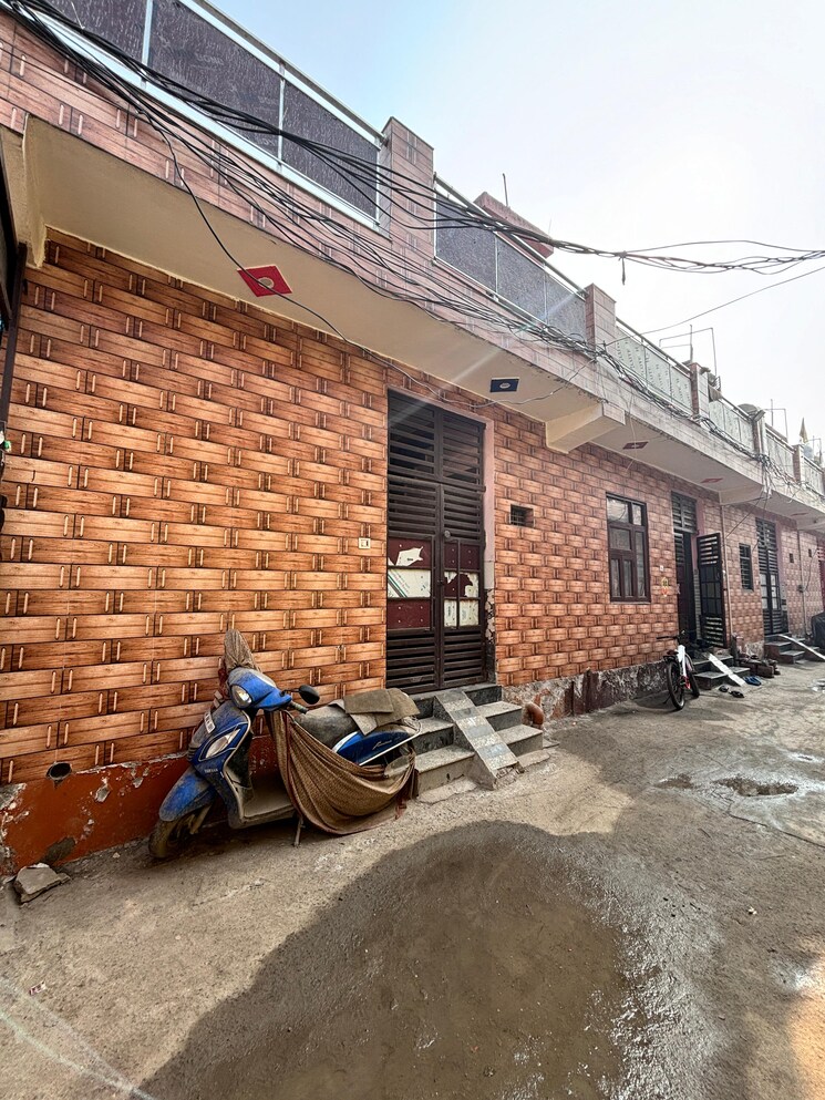 Exterior View, sector 50 2 Bedroom 50 Sq.Yd. Independent House In Sector 50 Faridabad 8243785