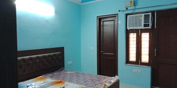 Living Room in 2 BHK Builder Floor at Sector 27 – for Rent
