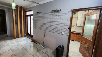 Master Bedroom in 3 BHK Builder Floor at Greater Kailash I – for Rent