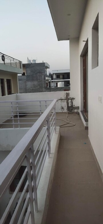 Balcony in 3 BHK Builder Floor at Aerocity – for Rent