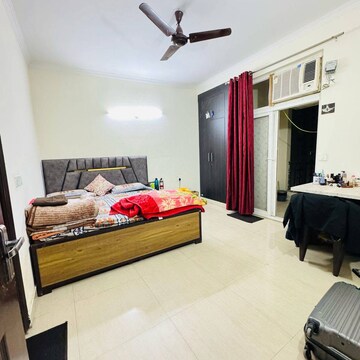 2 BHK Apartment For Rent in Supertech Cape Town, Sector 74