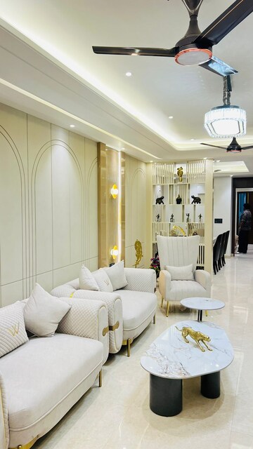 Living Room in 4 BHK Builder Floor at Indirapuram Shakti Khand 1 – for Sale