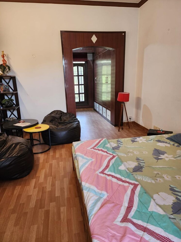 Bedroom, greater mohali 5 Bedroom 500 Sq.Yd. Independent House In Greater Mohali Mohali 8243972