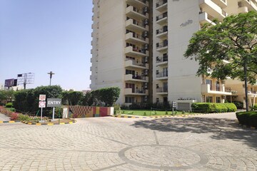 5 BHK Apartment For Resale in Bestech Park View Grand Spa Sector 81 Gurgaon  8243963