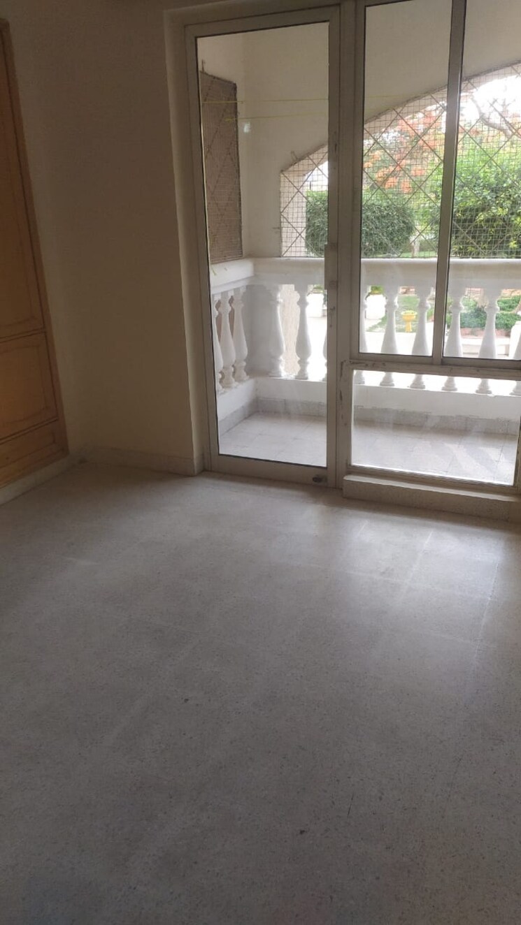 Room, dlf-the-princeton-estate 3 Bedroom 1333 Sq.Ft. Apartment In Dlf Phase V Gurgaon 8244389