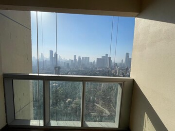 Furnished Amenities in 3 BHK Apartment at Piramal Aranya Arav, Byculla – for Sale