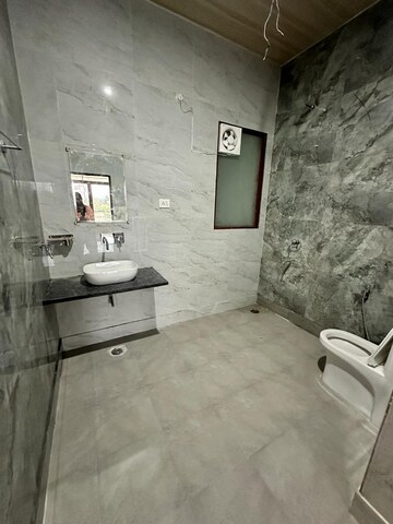 Bathroom in 4 BHK Apartment at SKA Metro Ville, Eta Ii Greater Noida – for Rent