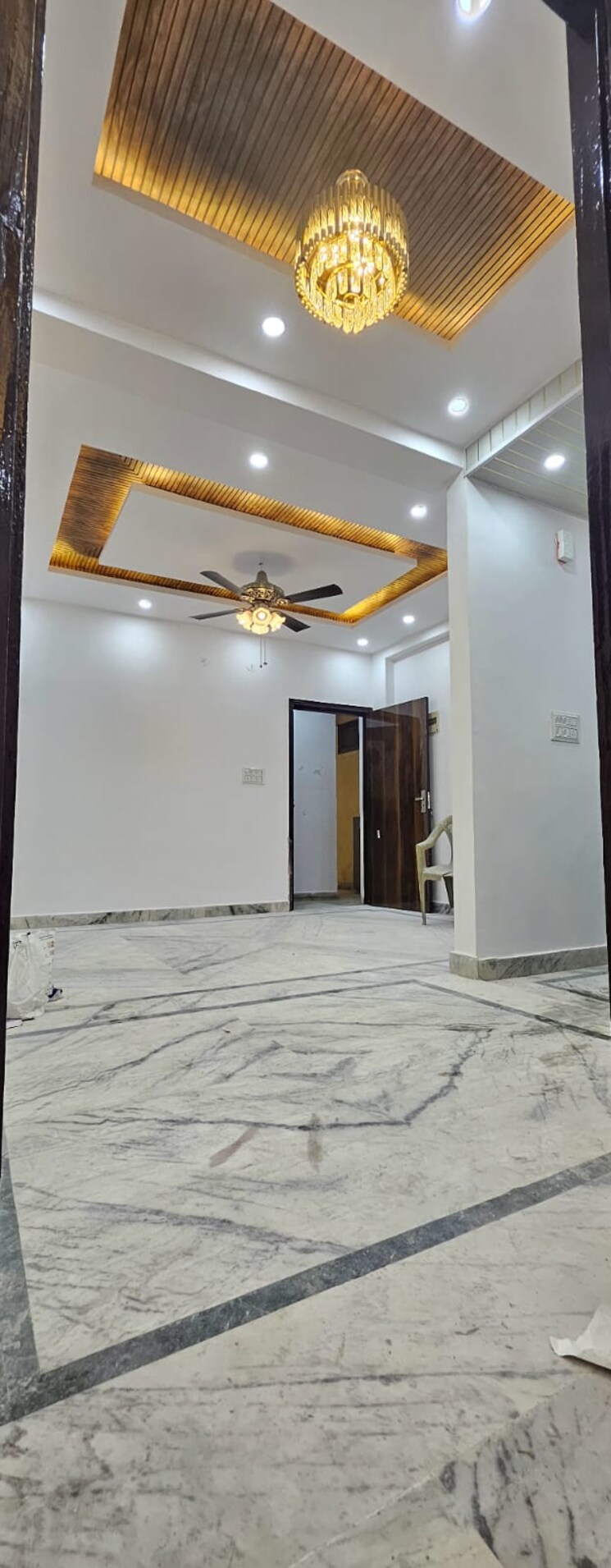 Room, indirapuram shakti khand 1 3 Bedroom 1350 Sq.Ft. Builder Floor In Indirapuram Shakti Khand 1 Ghaziabad 8244555