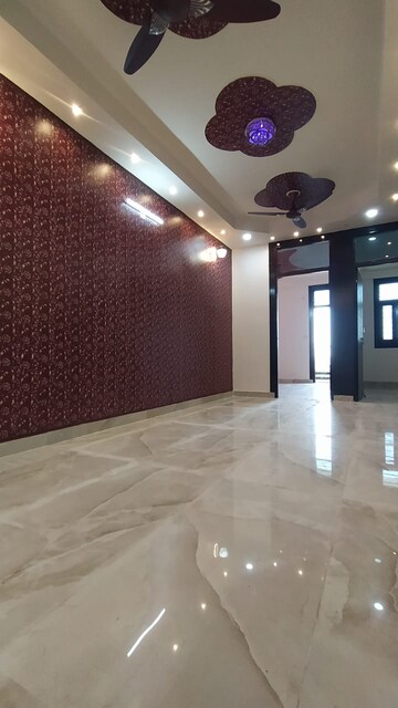Building Lobby in 2 BHK Builder Floor at Pratap Vihar – for Sale