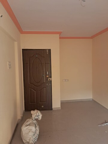 Room in 1.5 BHK Apartment at Dombivli West – for Rent