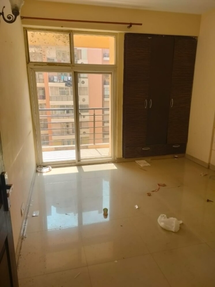 Bathroom, arihant-ambience 3 Bedroom 1525 Sq.Ft. Apartment In Sain Vihar Ghaziabad 8244645