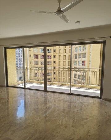 Room in 3 BHK Apartment at Hiranandani Fortune City, New Panvel – for Sale
