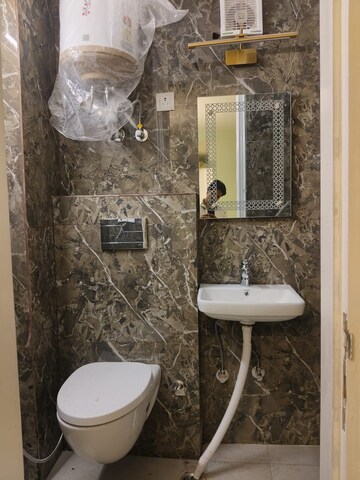 Bathroom in 1 BHK Builder Floor at Malviya Nagar – for Rent