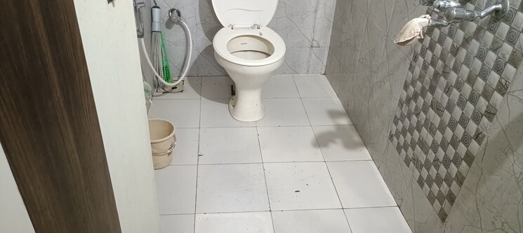 Bathroom, royal-palms-ruby-isle-apartment 3 Bedroom 1278 Sq.Ft. Apartment In Goregaon East Mumbai 8244805