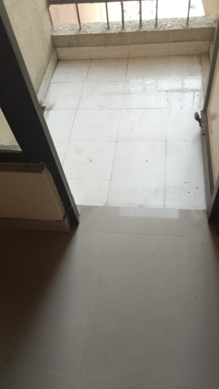 Balcony, jkg-palm-resort 2 Bedroom 1005 Sq.Ft. Apartment In Raj Nagar Extension Ghaziabad 8244851