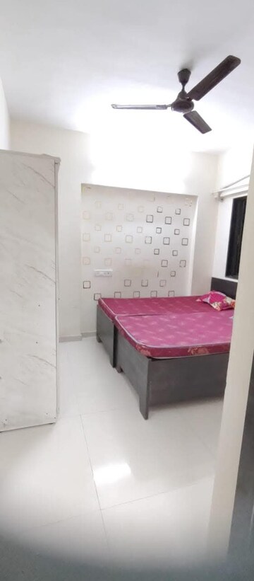 Bedroom in 2 BHK Apartment at Amrut Apartment	Matunga East, Matunga East – for Rent