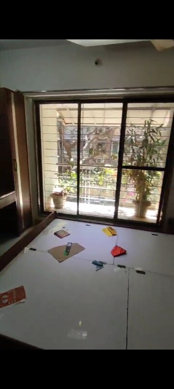 Room in 3 BHK Apartment at Pooja Enclave Kalina, Kalina – for Rent