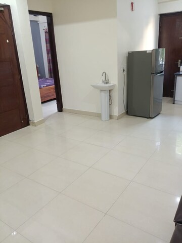 Room in 1 BHK Apartment at Sector 51 – for Rent