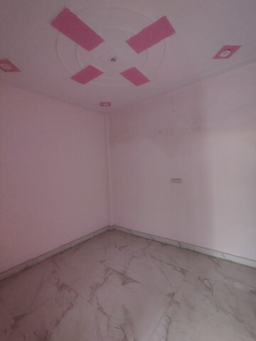Room in 3 BHK Independent House at Sector 50 – for Sale