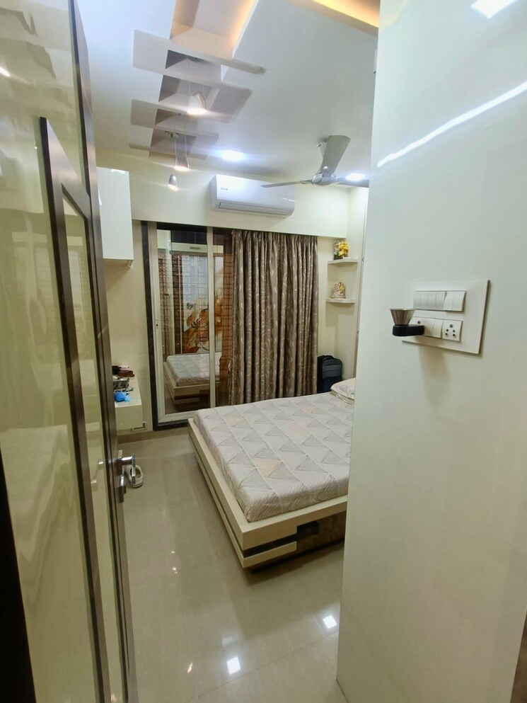 Living Room, mohan-heights 5 Bedroom 5000 Sq.Ft. Independent House In Kalyan West Thane 8245285