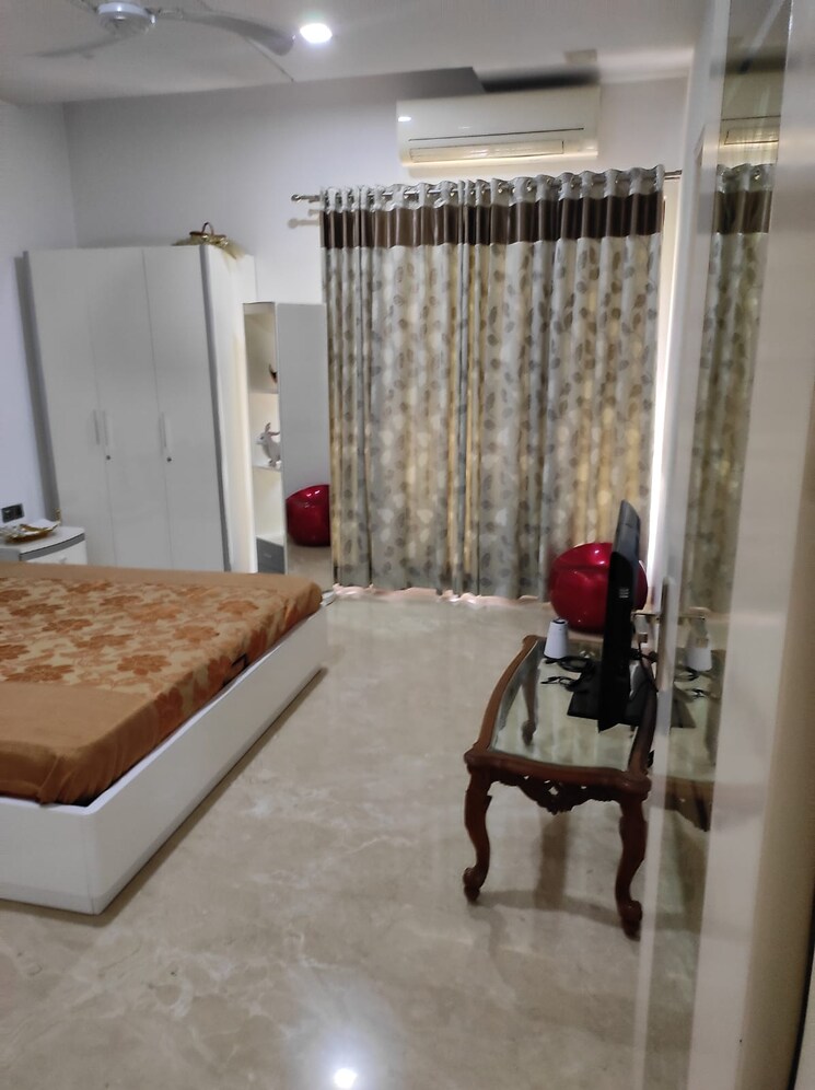 Bedroom, godrej-woodscapes 3.5 Bedroom 2435 Sq.Ft. Apartment In Budigere Cross Bangalore 8244849