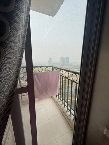 1.5 BHK Apartment For Rent in Prateek Grand City, Siddharth Vihar