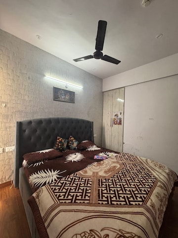 Bedroom in 1.5 BHK Apartment at Prateek Grand City, Siddharth Vihar – for Rent