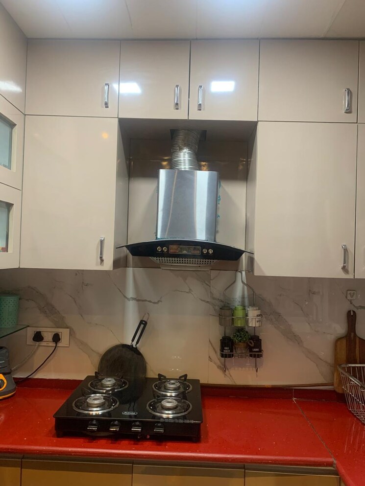 Kitchen, indirapuram shakti khand 1 3 Bedroom 1200 Sq.Ft. Builder Floor In Indirapuram Shakti Khand 1 Ghaziabad 8245412