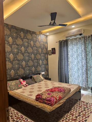Bedroom in 3 BHK Apartment at BPTP Discovery Park, Sector 80 – for Rent