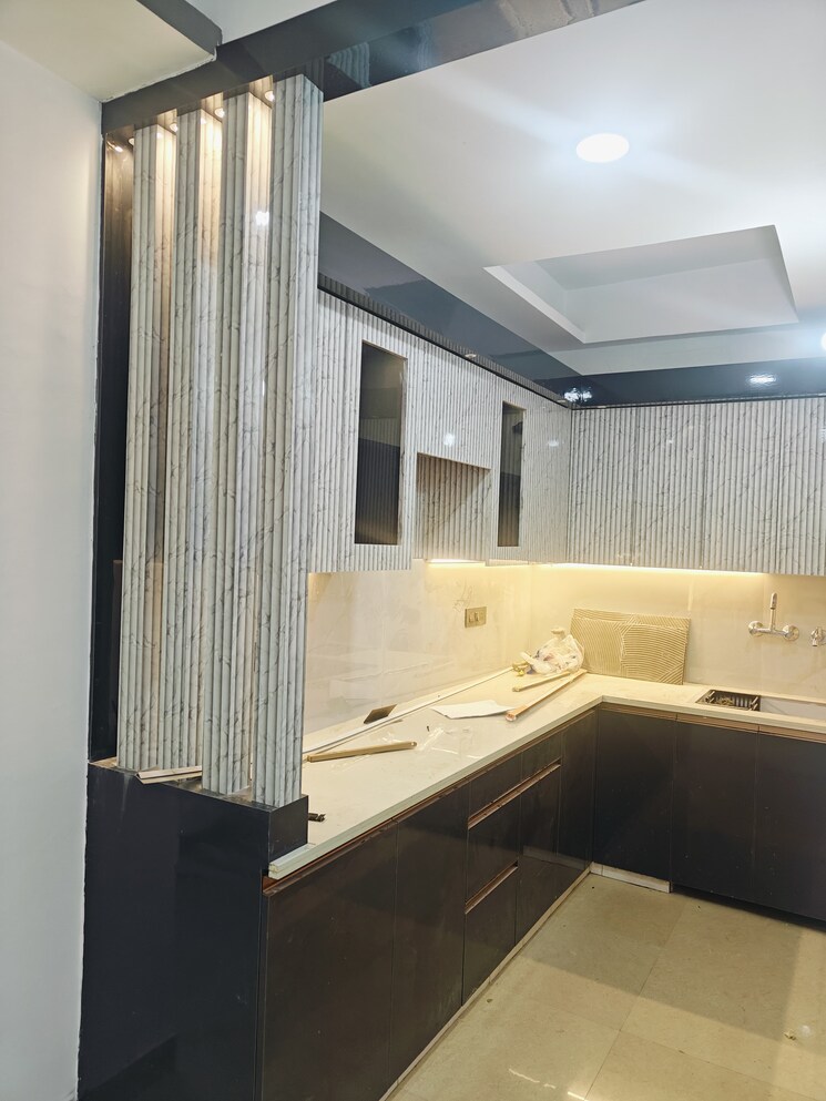 Kitchen, indirapuram shakti khand 1 3 Bedroom 1300 Sq.Ft. Builder Floor In Indirapuram Shakti Khand 1 Ghaziabad 8245497