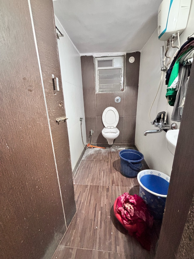 Bathroom, buddha-ozone-1 1 Bedroom 630 Sq.Ft. Apartment In Navghar Road Mumbai 8245645